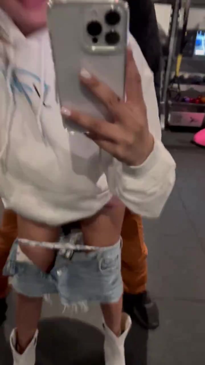 Jessica Kinley New Leaks Doggy In Front Of The Mirror Orgasms