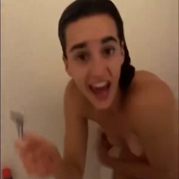 Caitlyn Clark s – Caught Masturbating In Shower