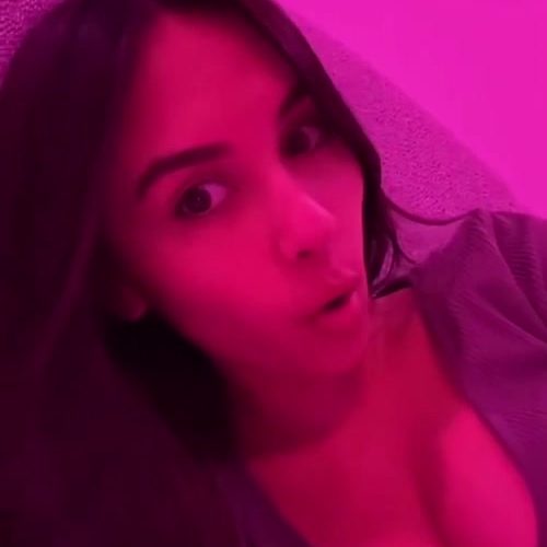 Caryn marjorie  – Show Off Body Sexy Video
