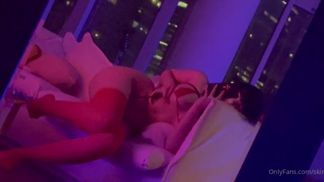Imskirby Naked – Tease Big Tits Video