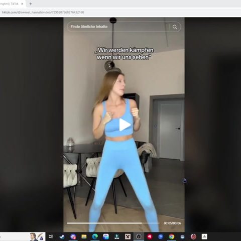 Hannah Becker  – Show Body Sexy Video