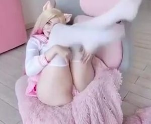 Alina Becker Onlyfans Leaks – Masturbate On Chair